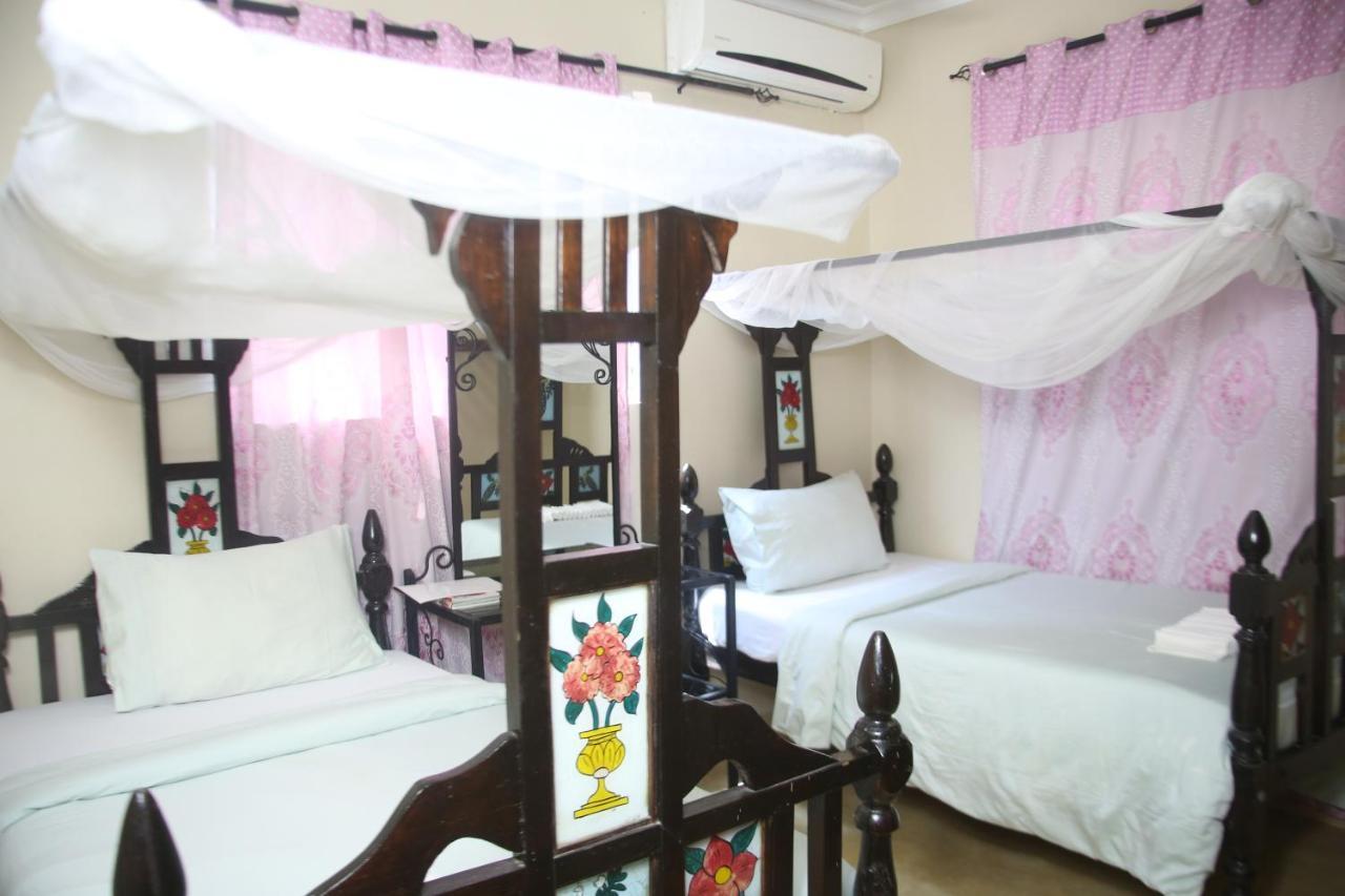Kays Lodge Dar es Salaam Exterior foto